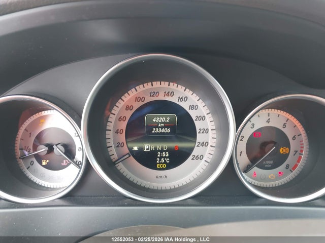 2013 Mercedes-benz C 300 4matic მანქანა იყიდება აუქციონზე, vin: WDDGF8AB1DA760018, აუქციონის ნომერი: 12552053