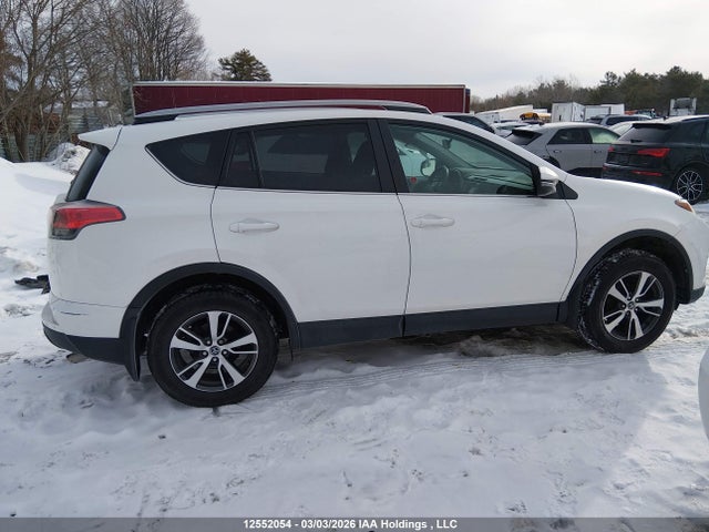2018 Toyota Rav4 Le მანქანა იყიდება აუქციონზე, vin: 2T3ZFREV3JW419939, აუქციონის ნომერი: 12552054