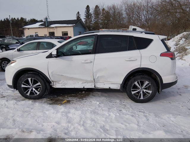 2018 Toyota Rav4 Le მანქანა იყიდება აუქციონზე, vin: 2T3ZFREV3JW419939, აუქციონის ნომერი: 12552054