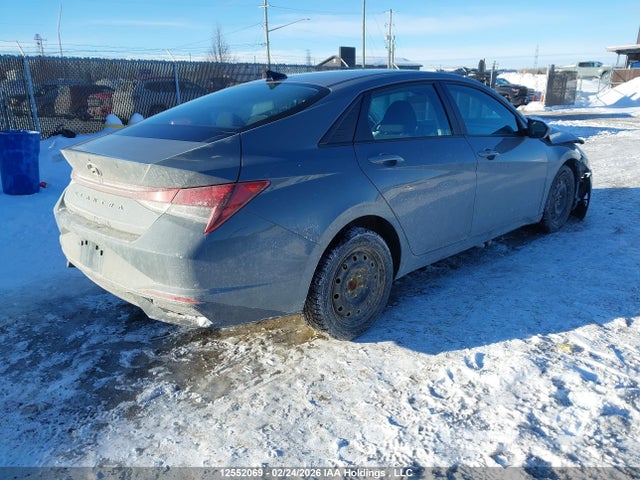 KMHLM4AG6MU170569 Hyundai Elantra Preferred Ivt