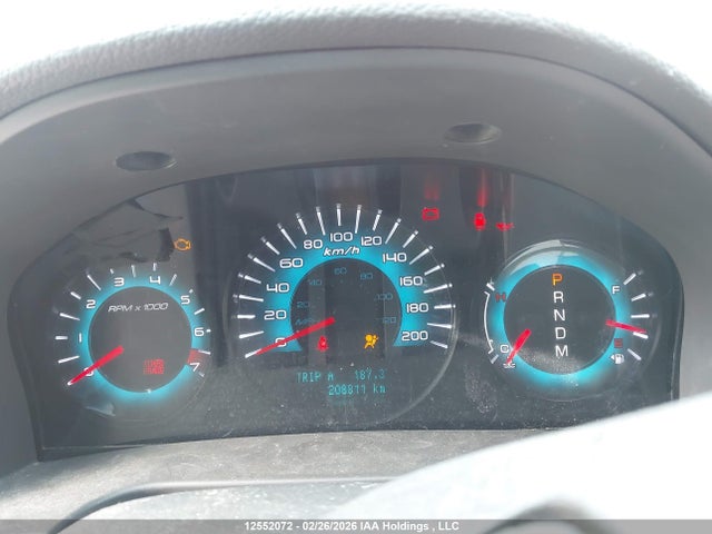 2010 Ford Fusion მანქანა იყიდება აუქციონზე, vin: 3FAHP0JG7AR330302, აუქციონის ნომერი: 12552072