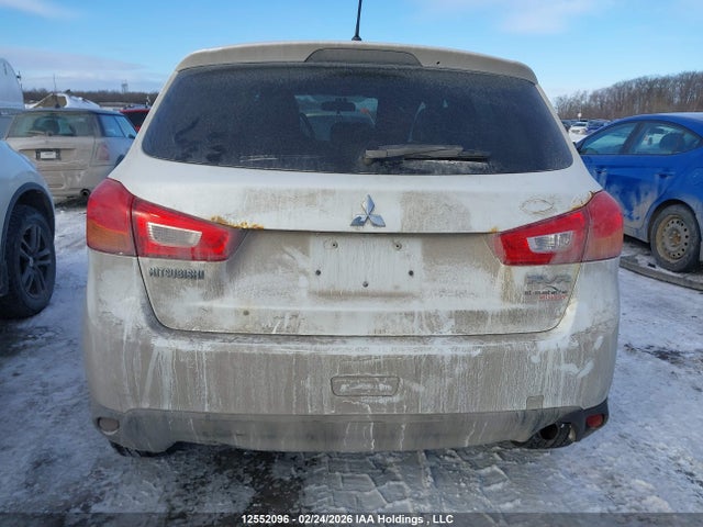 2014 Mitsubishi Rvr Se მანქანა იყიდება აუქციონზე, vin: 4A4AH3AU6EE603733, აუქციონის ნომერი: 12552096