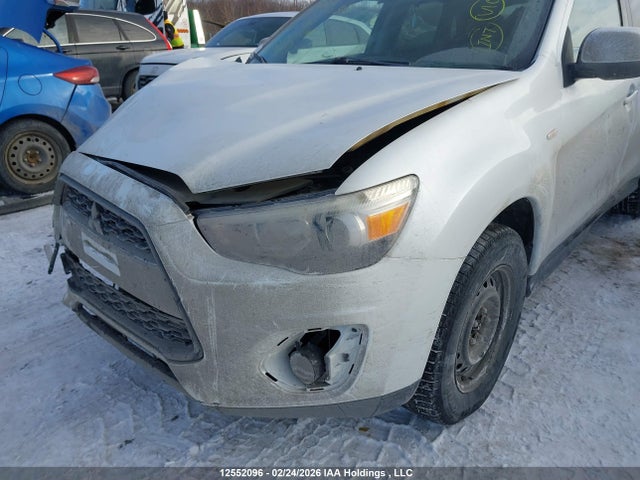 2014 Mitsubishi Rvr Se მანქანა იყიდება აუქციონზე, vin: 4A4AH3AU6EE603733, აუქციონის ნომერი: 12552096