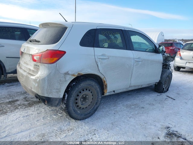 2014 Mitsubishi Rvr Se მანქანა იყიდება აუქციონზე, vin: 4A4AH3AU6EE603733, აუქციონის ნომერი: 12552096