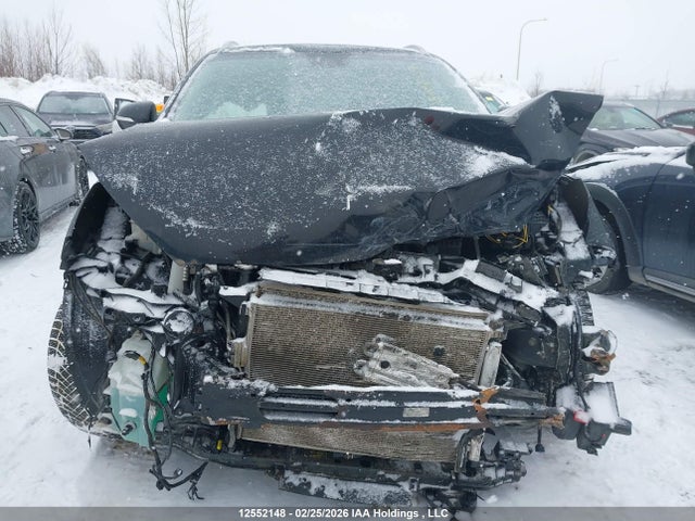 5XYPGDA54JG369614 KIA Sorento 3.3l Lx