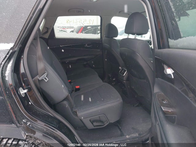 5XYPGDA54JG369614 KIA Sorento 3.3l Lx