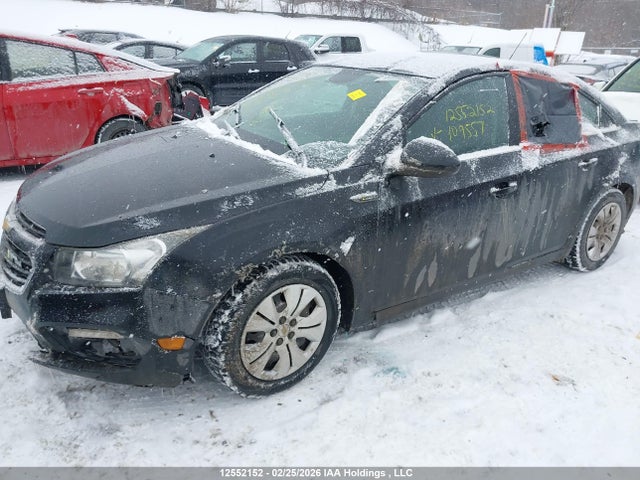 1G1PE5SB3G7109557 Chevrolet Cruze