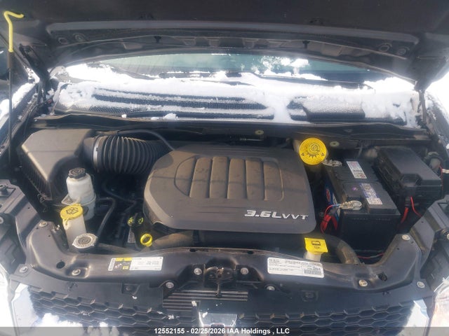 12552155 :رقم المزاد ، 2C4RDGBG8GR330810 vin ، 2016 Dodge Grand Caravan مزاد بيع