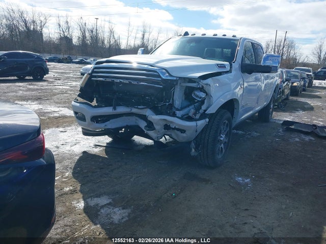 3C63R3FL1RG362831 RAM 3500 Limited Longhorn