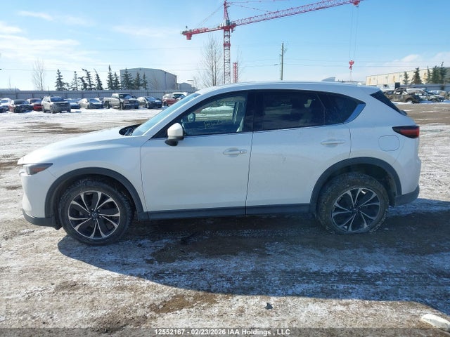 Продаж на аукціоні авто 2022 Mazda Cx-5 Premium, vin: JM3KFBDM9N0590634, номер лоту: 12552167