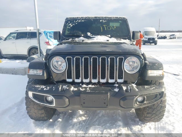1C4HJXEG2KW674374 Jeep Wrangler Unlimited Sahara