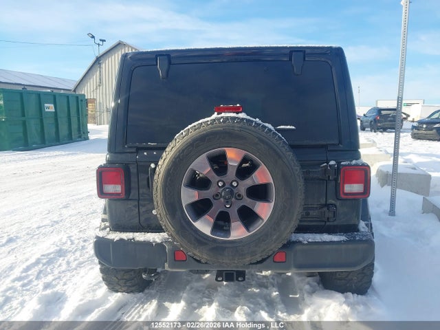 1C4HJXEG2KW674374 Jeep Wrangler Unlimited Sahara