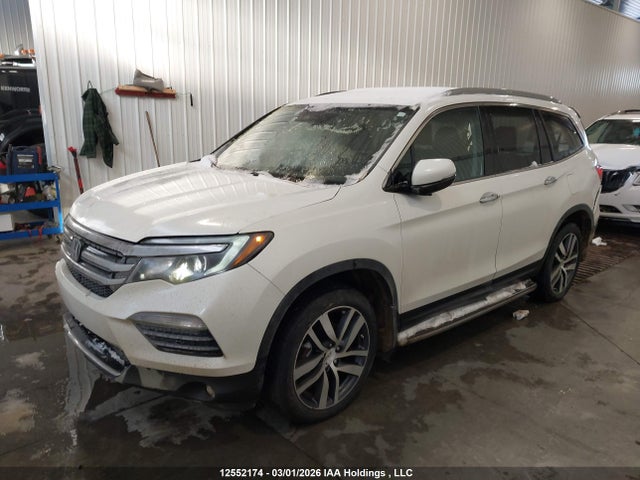 Продажа на аукционе авто 2016 Honda Pilot Touring, vin: 5FNYF6H90GB507807, номер лота: 12552174