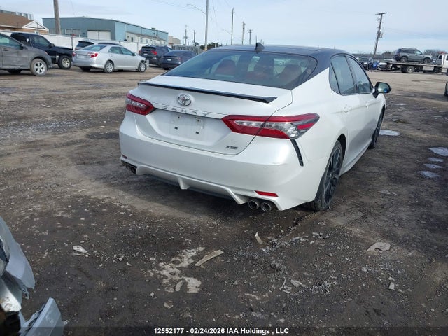 4T1B61HK9JU016304 Toyota CAMRY XSE