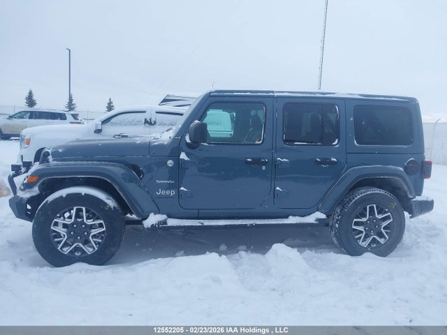 1C4PJXEG4RW334858 Jeep Wrangler Sahara