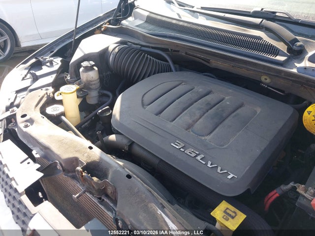 2C4RDGBG1FR592991 Dodge Grand Caravan Se/sxt