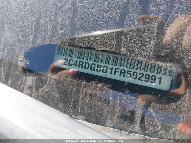 2C4RDGBG1FR592991 Dodge Grand Caravan Se/sxt