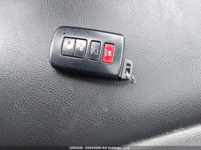 Продажа на аукционе авто 2015 Toyota Rav4, vin: 2T3DFREV8FW267223, номер лота: 12552226