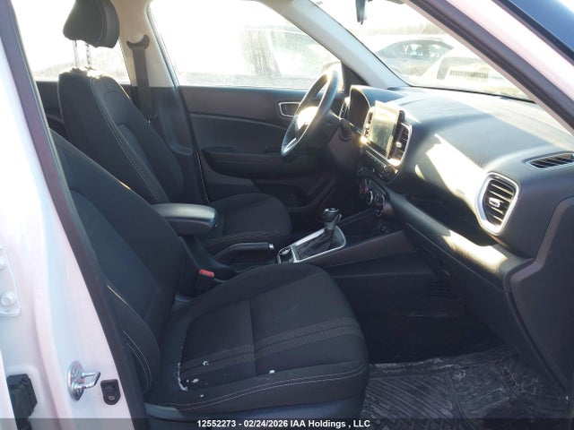 KMHRC8A32SU344202 Hyundai Venue