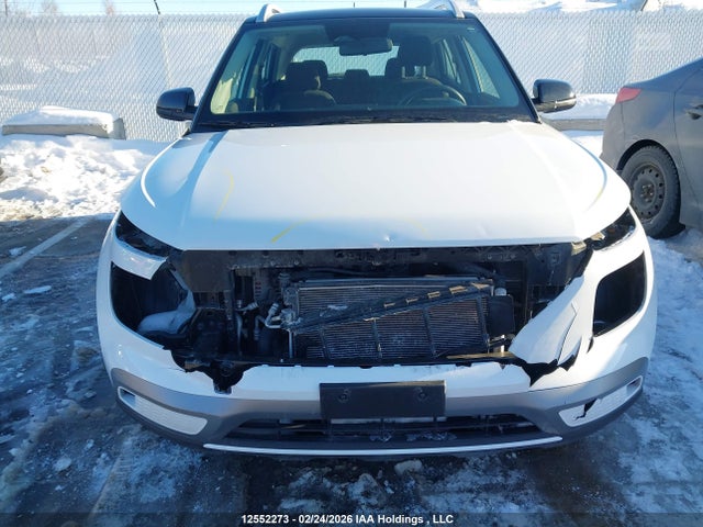 KMHRC8A32SU344202 Hyundai Venue