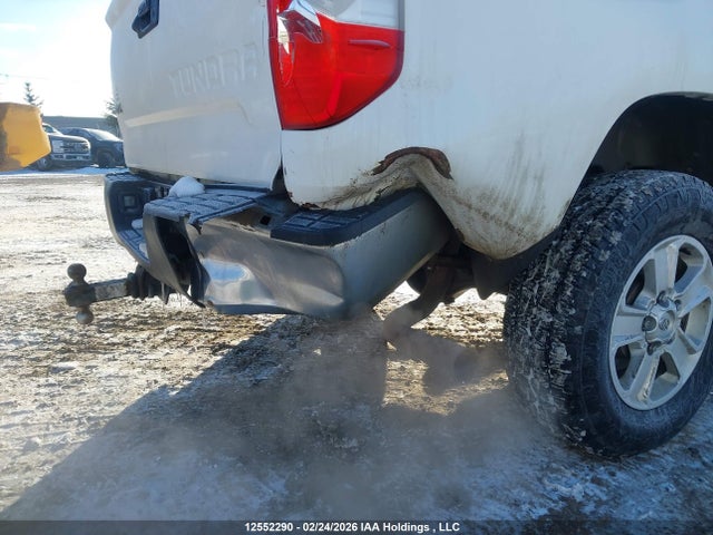 5TFDY5F16HX662580 Toyota Tundra Crewmax Sr5/trd Pro