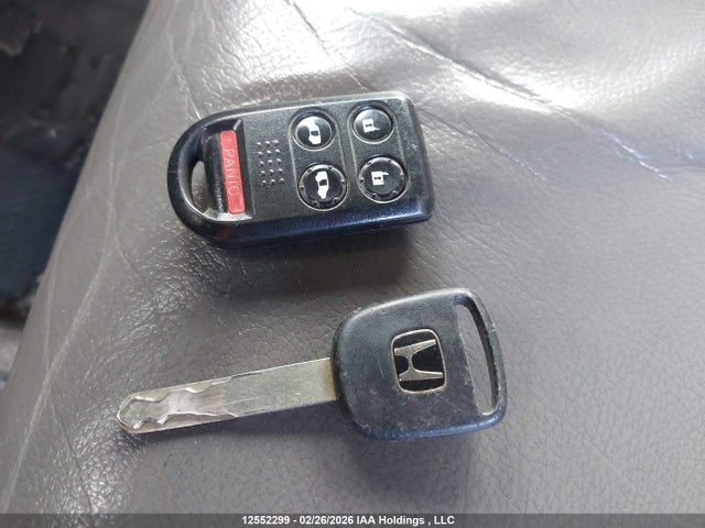 12552299 :رقم المزاد ، 5FNRL38758B508821 vin ، 2008 Honda Odyssey Ex-l مزاد بيع