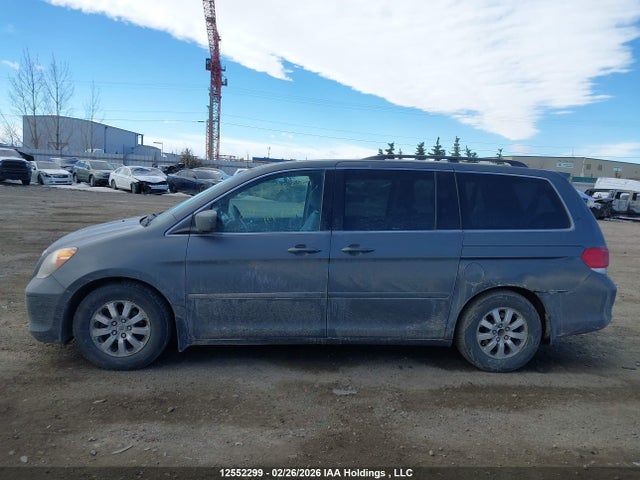 12552299 :رقم المزاد ، 5FNRL38758B508821 vin ، 2008 Honda Odyssey Ex-l مزاد بيع