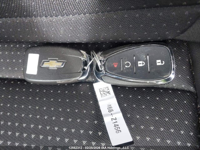 KL77LHE21SC208871 Chevrolet TRAX 1LT