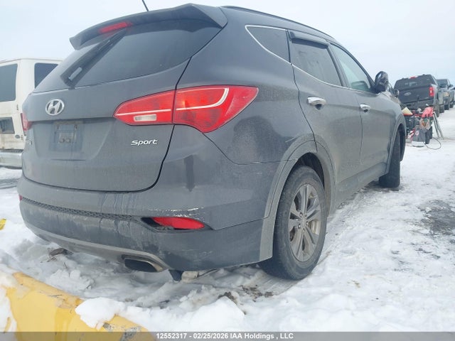 5XYZT3LB6GG320912 Hyundai Santa Fe
