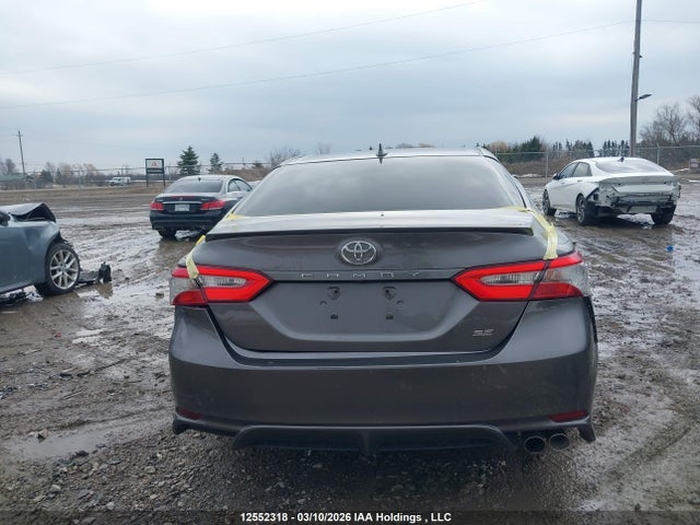 4T1B11HK0JU047715 Toyota Camry L/le/xle/se/xse