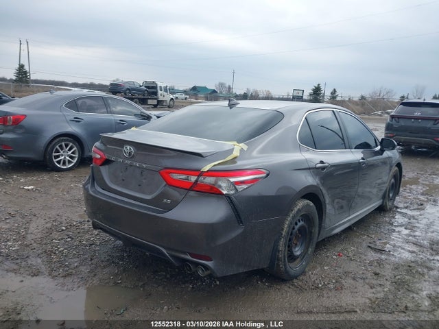 4T1B11HK0JU047715 Toyota Camry L/le/xle/se/xse