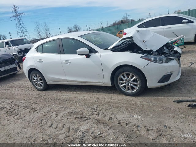 3MZBM1L70FM222651 Mazda Mazda3 Gs