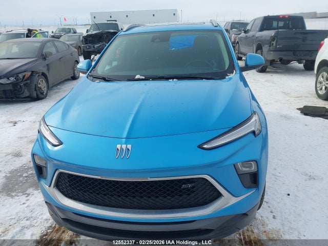 2025 Buick Encore Gx Sport Touring მანქანა იყიდება აუქციონზე, vin: KL4AMESL3SB200384, აუქციონის ნომერი: 12552337