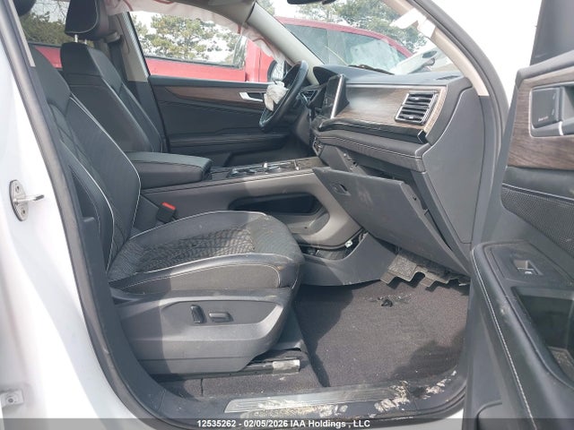 2024 Volkswagen Atlas 2.0 Tsi Execline მანქანა იყიდება აუქციონზე, vin: 1V2FR2CA7RC580812, აუქციონის ნომერი: 12535262