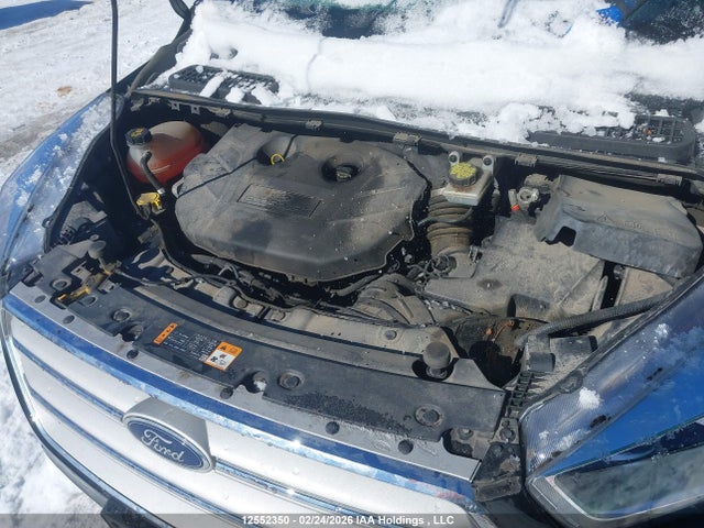 1FMCU9J93KUB69570 Ford Escape Titanium