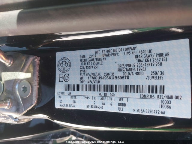 1FMCU9J93KUB69570 Ford Escape Titanium