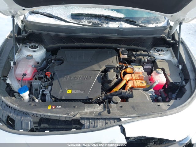 KNDCP3LE1S5277988 KIA Niro