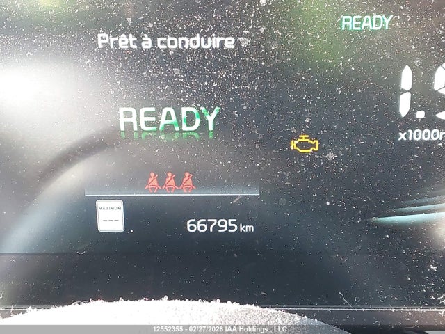 KNDCP3LE1S5277988 KIA Niro