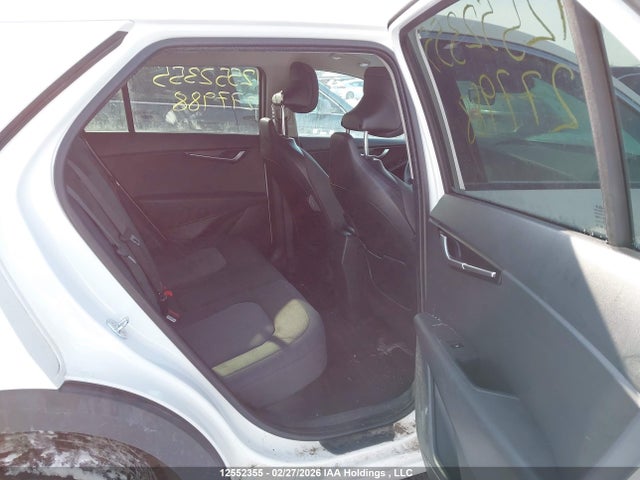KNDCP3LE1S5277988 KIA Niro