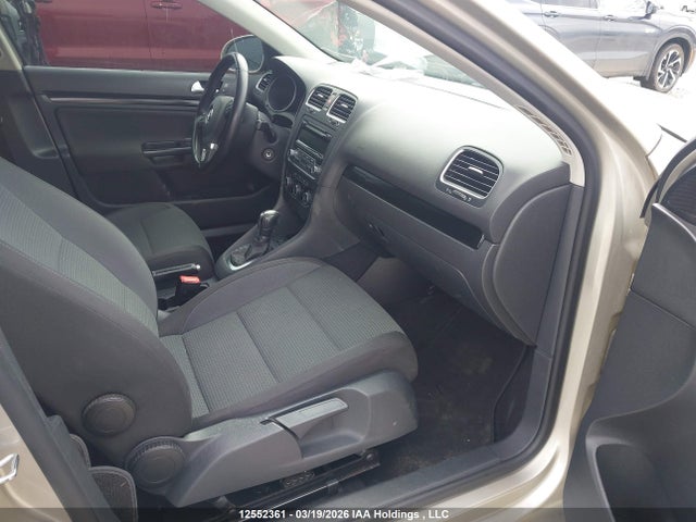 3VWPL7AJ2EM619724 Volkswagen Golf 2.0 Tdi Comfortline/2.0 Tdi Highline/2.0 Tdi Trendline/2.0 Tdi Wolfsburg Edition