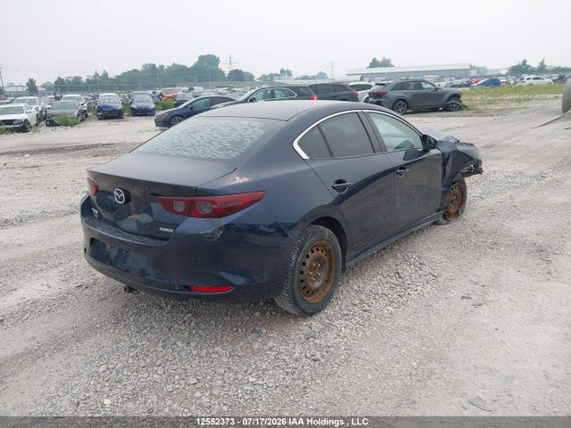 3MZBPAB77KM111162 Mazda Mazda3 Gx