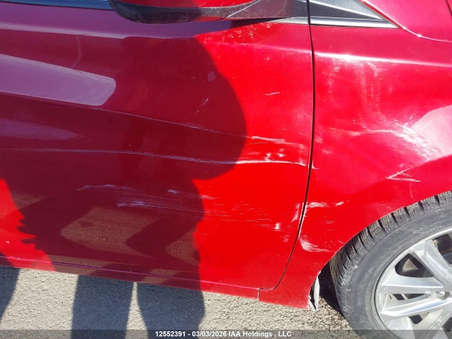 12552391 :رقم المزاد ، KMHDH4AEXFU385673 vin ، 2015 Hyundai Elantra مزاد بيع