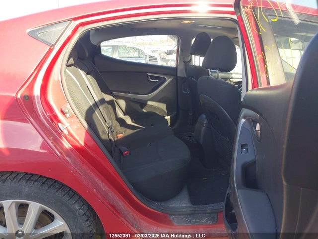 12552391 :رقم المزاد ، KMHDH4AEXFU385673 vin ، 2015 Hyundai Elantra مزاد بيع