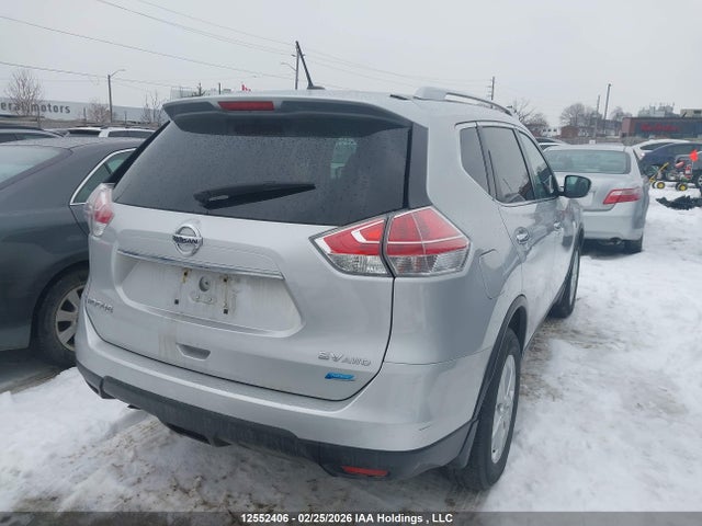12552406 :رقم المزاد ، 5N1AT2MV2FC822377 vin ، 2015 Nissan Rogue S/sl/sv مزاد بيع