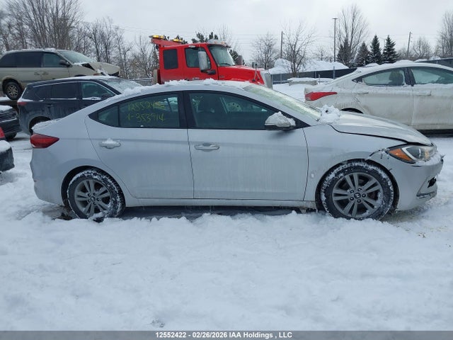 KMHD84LFXHU353914 Hyundai Elantra