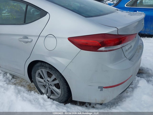 KMHD84LFXHU353914 Hyundai Elantra