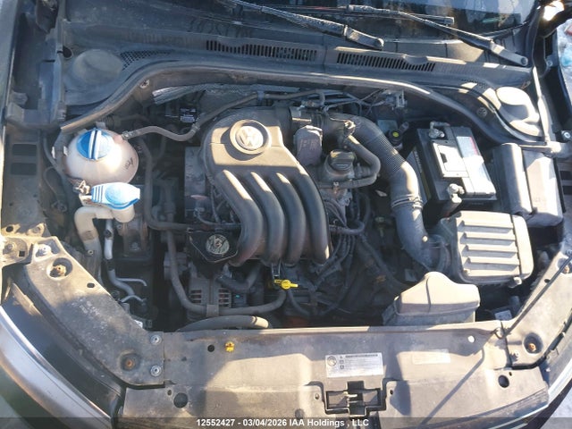 Продажа на аукционе авто 2015 Volkswagen Jetta 2.0l Trendline/2.0l Trendline+, vin: 3VW2K7AJ5FM306181, номер лота: 12552427