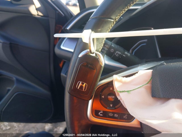 Продажа на аукционе авто 2016 Honda Civic Touring, vin: 2HGFC1F95GH112877, номер лота: 12552431