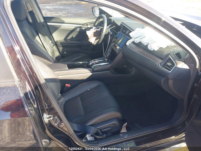 Продажа на аукционе авто 2016 Honda Civic Touring, vin: 2HGFC1F95GH112877, номер лота: 12552431
