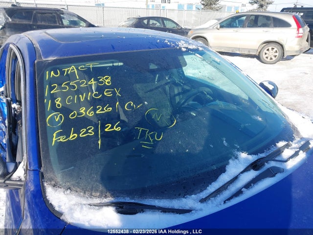 Продаж на аукціоні авто 2018 Honda Civic Ex, vin: 2HGFC2F87JH036261, номер лоту: 12552438